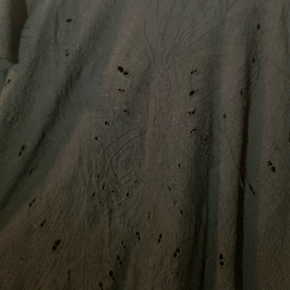 Shirt - Picture 4 of 4